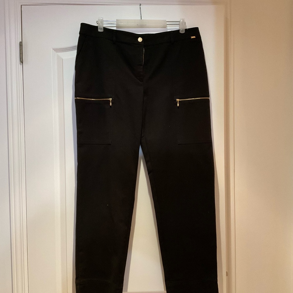 St. JOHN Cargo pants